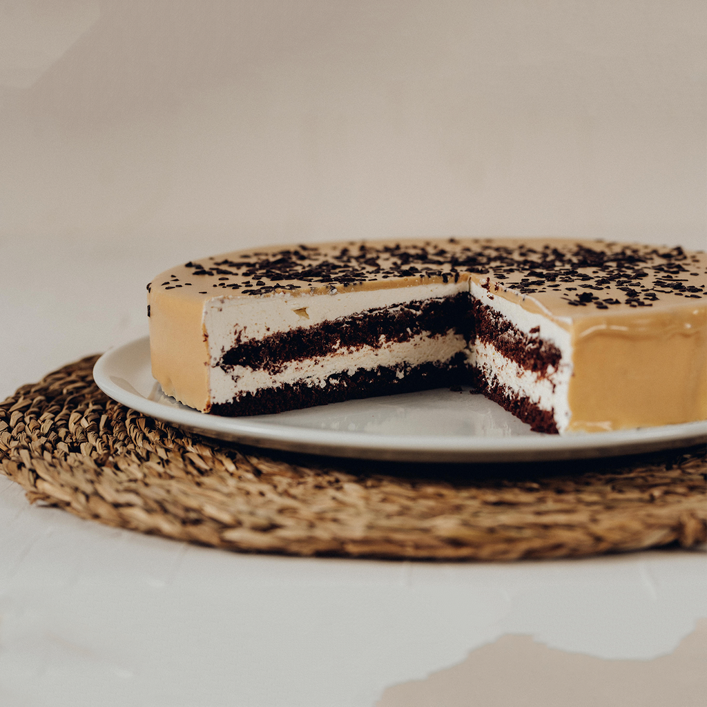 UND 1 TARTA KINDER BUENO NOCCIOLATA 1,4KG (16 RACIONES)