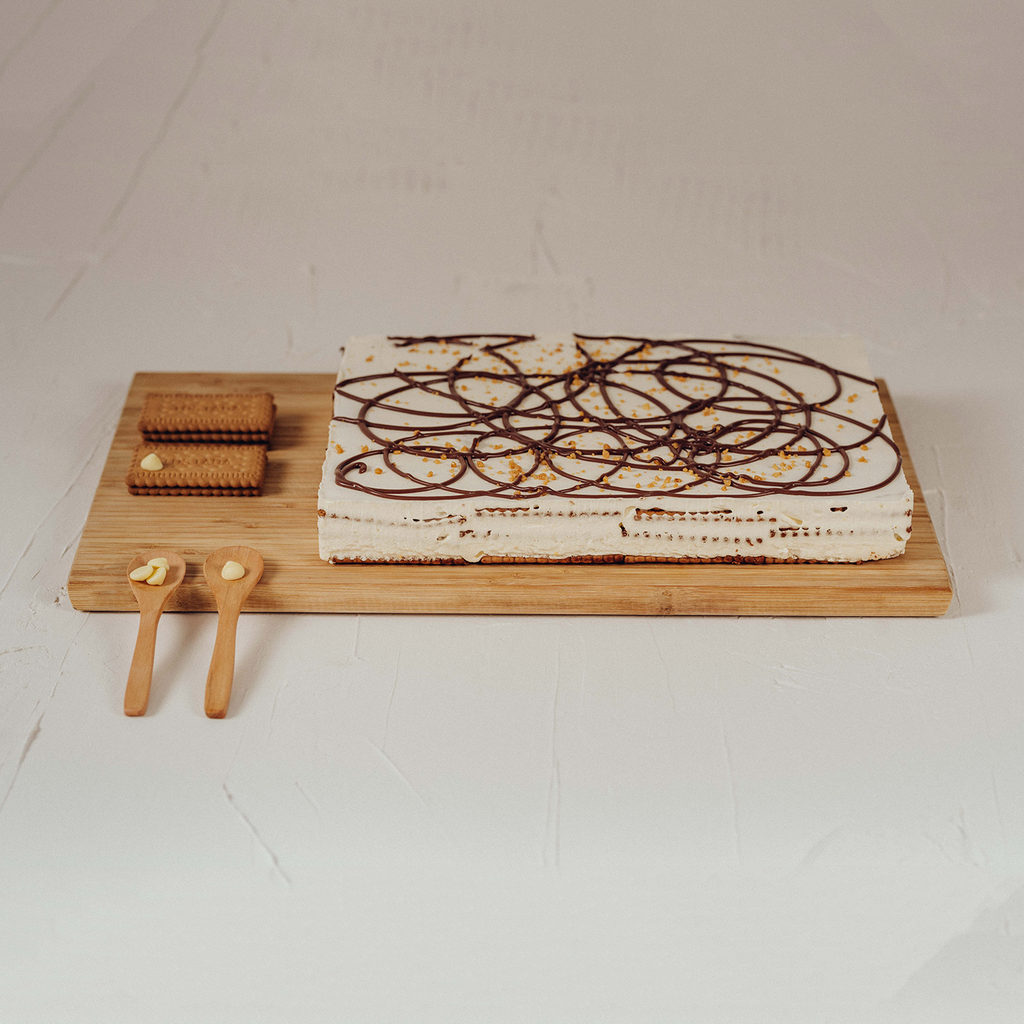 UND 1 TARTA ABUELO 1,4KG (20 RACIONES)